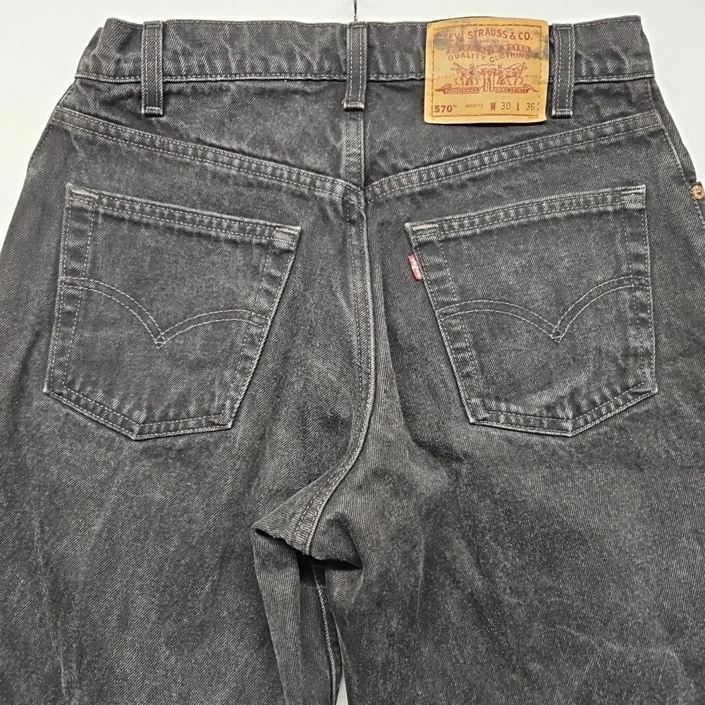 Vintage Levis 570 Jeans Mens Baggy Fit Wide Black 90s